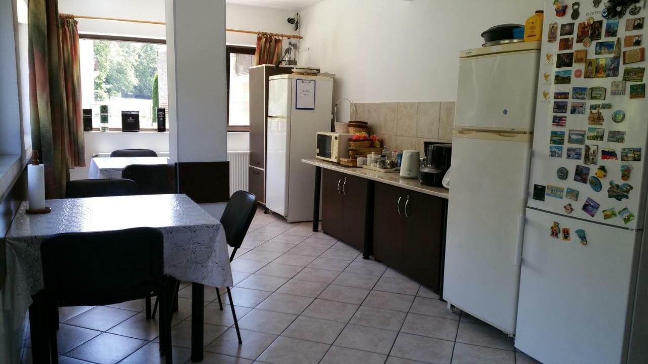 Rosenville Rîşnov Esterno foto